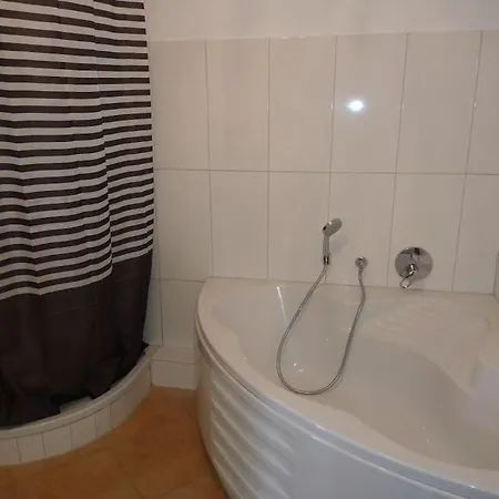 De Boehn Comfortable בית נופש *